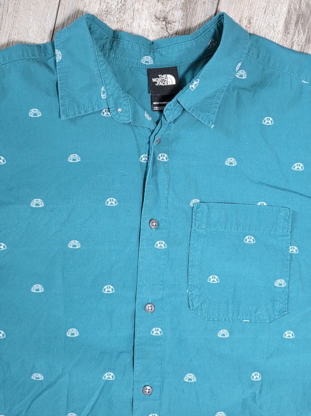 The North Facr Men's Baytrail Mini Tents AOP SS Button-down Shirt Sz XL